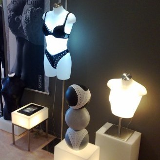 Basic Line torso, buste en cubes met verlichting