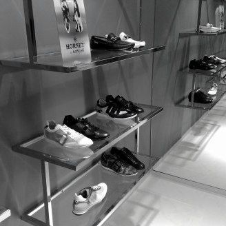 Winkelinrichting Icon Chromo Cubotto schoenenpresentatie